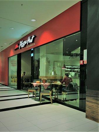 Pizza Hut